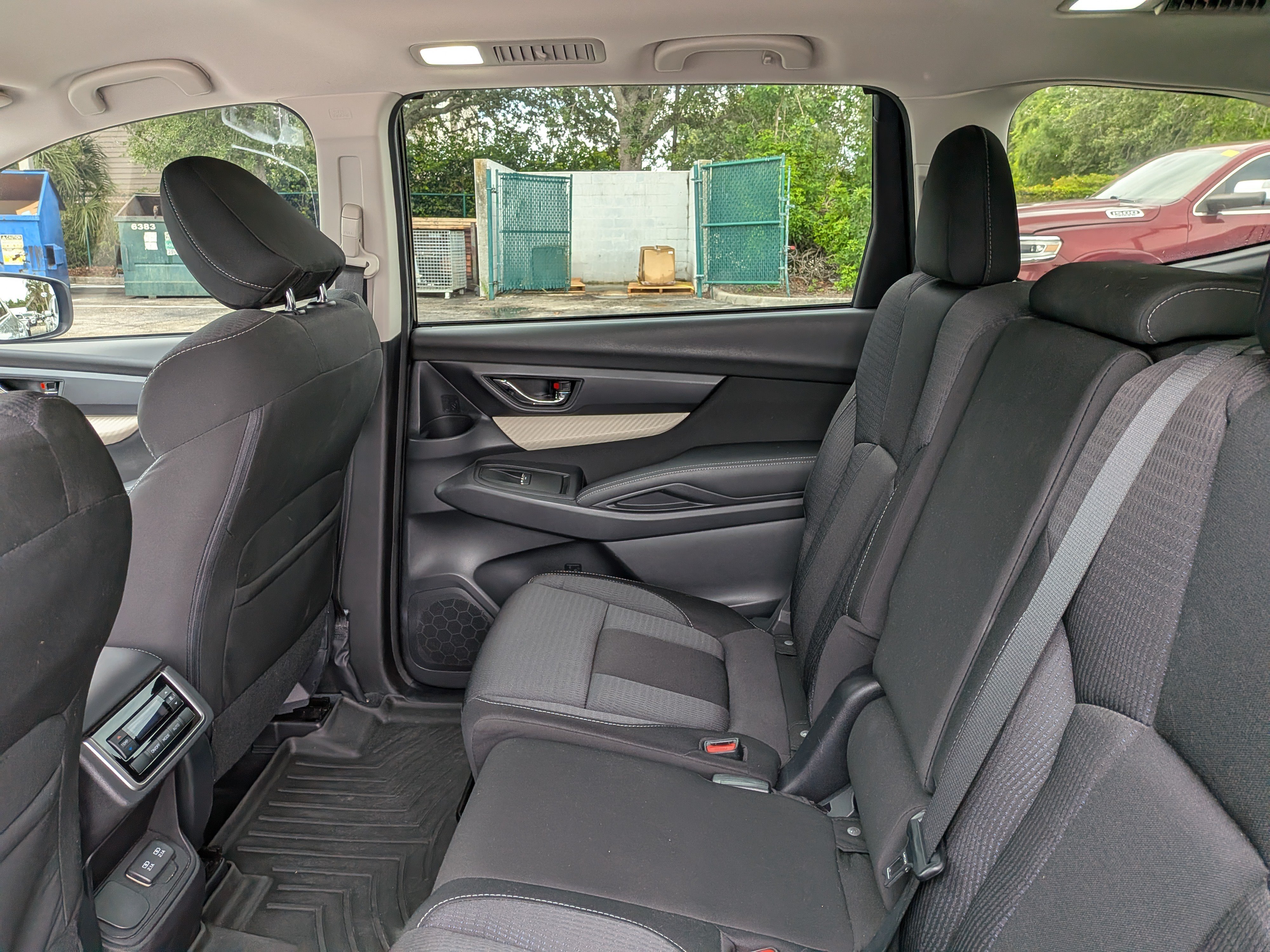 Used 2019 Subaru Ascent Premium AWD/4WD image 15