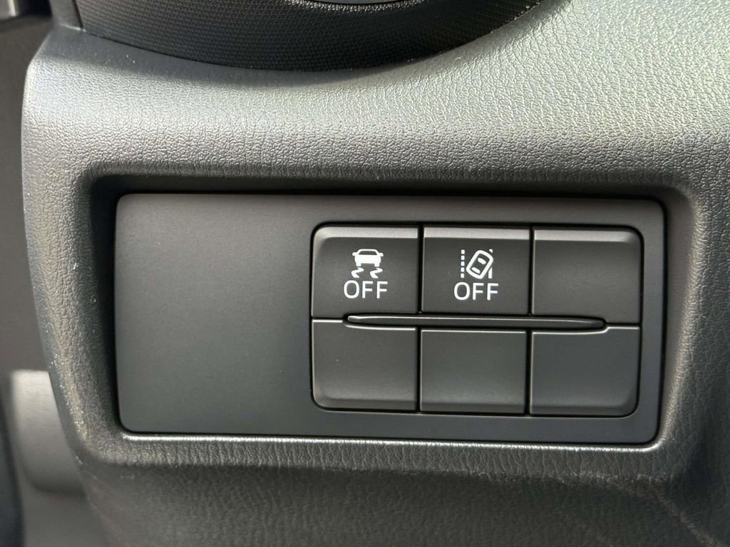 Used 2019 MAZDA MX-5 Miata RF Grand Touring image 25