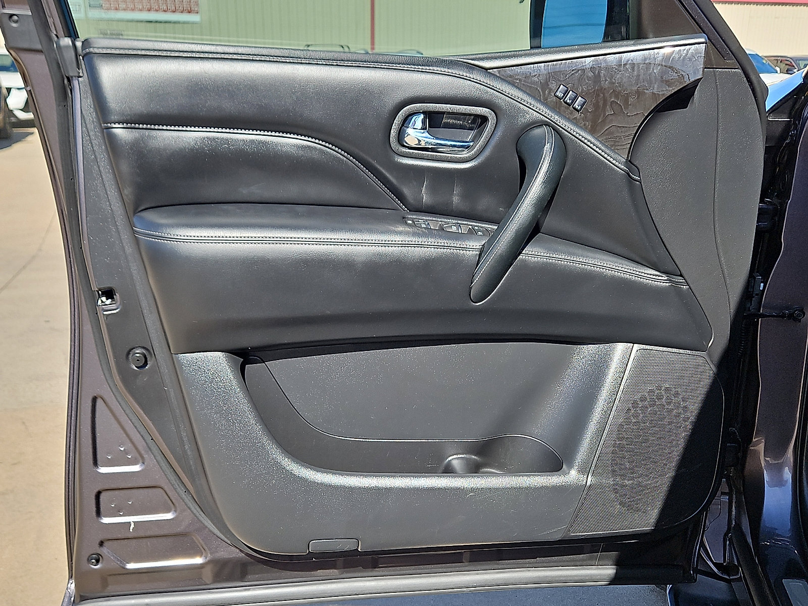 Used 2024 INFINITI QX80 Luxe image 14