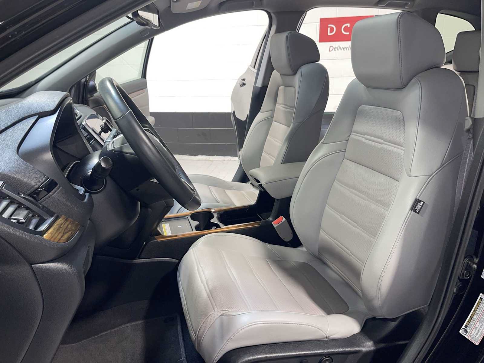 Used 2020 Honda CR-V Touring image 11