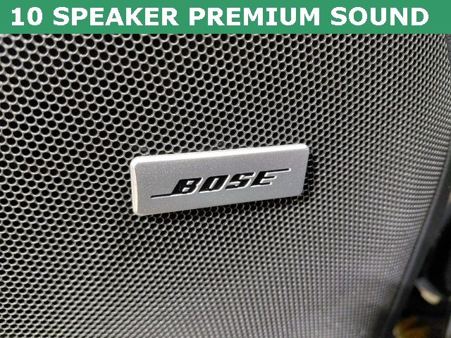 Used 2025 GMC Yukon AT4 w/ LPO, Floor Liner Package image 11