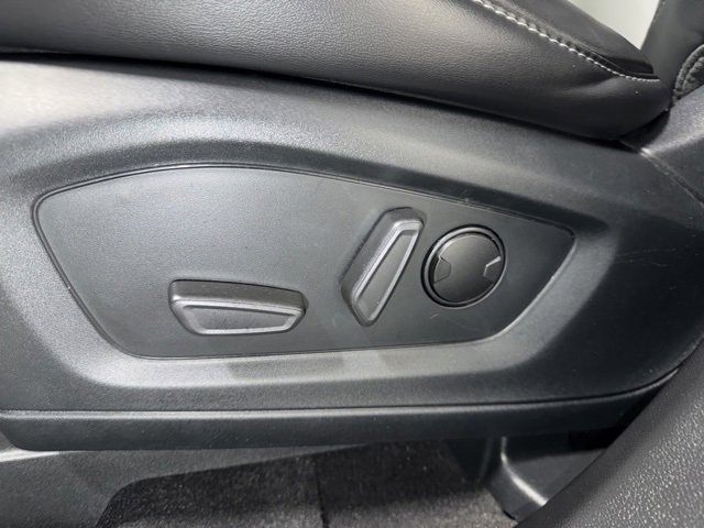 Used 2023 Ford Explorer XLT w/ Equipment Group 202A image 13