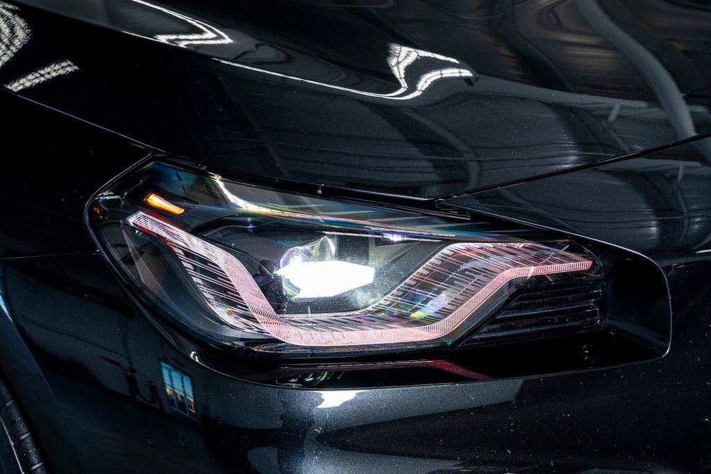 Used 2023 BMW M2 w/ Lighting Package image 20