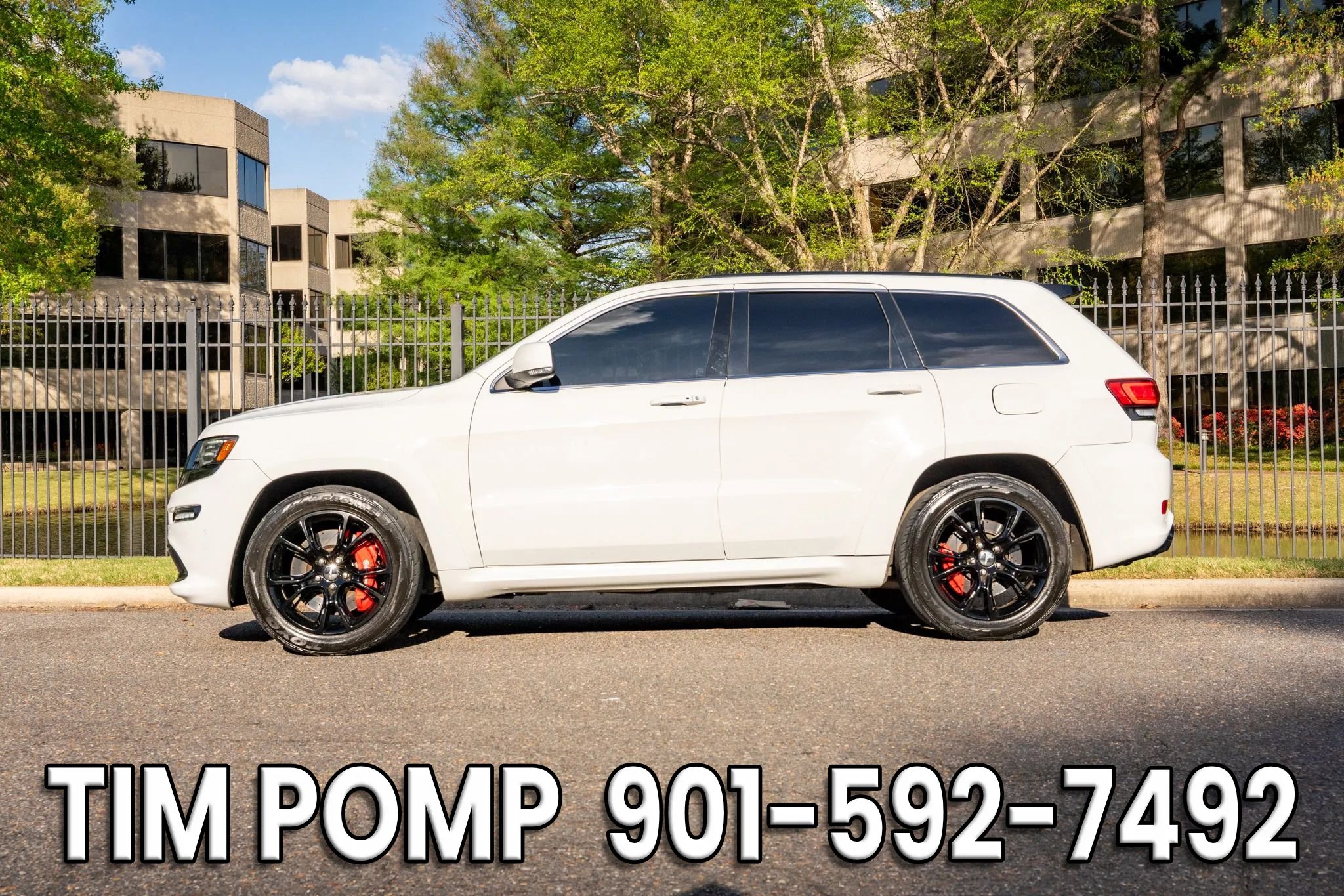 Used 2015 Jeep Grand Cherokee SRT w/ Trailer Tow Group IV image 9
