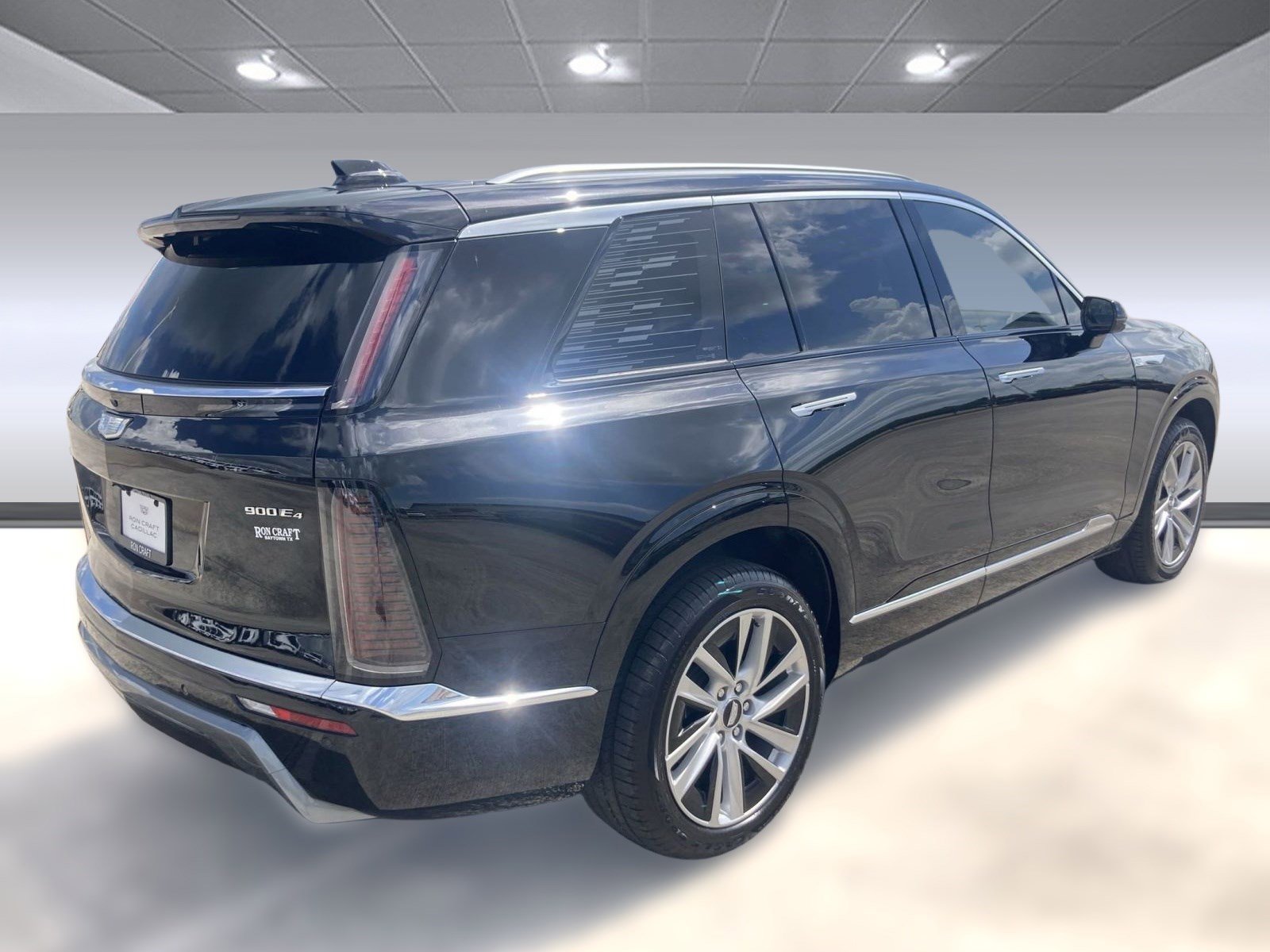 New 2026 Cadillac Vistiq Luxury image 8