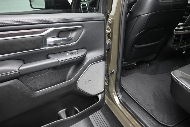 New 2027 RAM 1500 Laramie AWD/4WD image 21