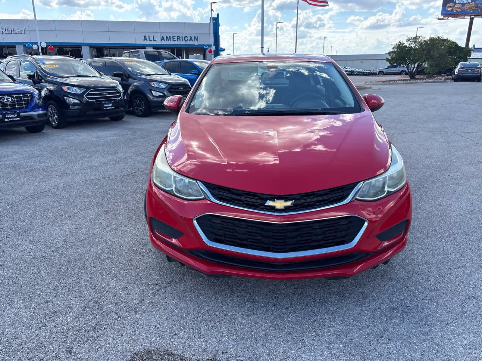 Used 2018 Chevrolet Cruze LS FWD image 2