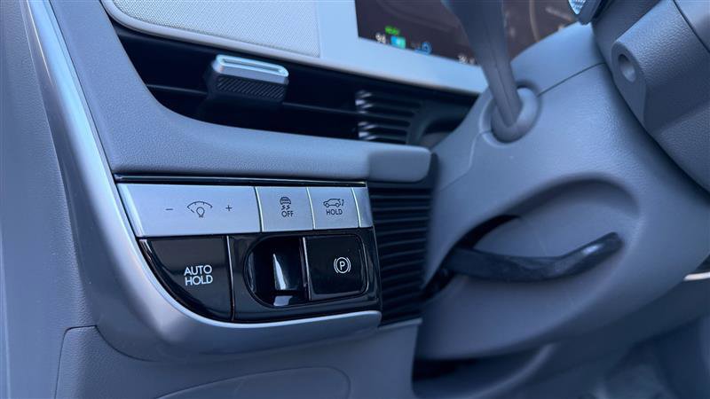 Used 2023 Hyundai Ioniq 5 SEL image 14