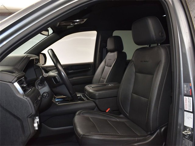 Used 2022 GMC Yukon XL Denali video 2