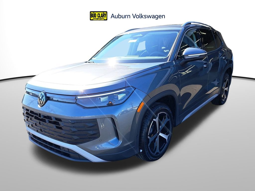 New 2025 Volkswagen Tiguan SE