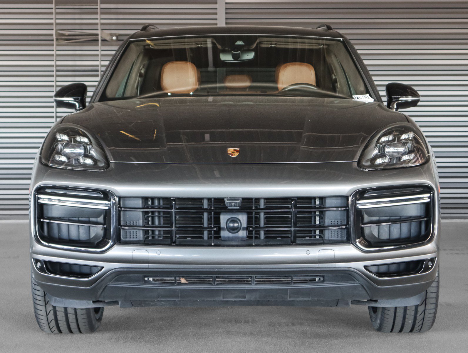 Certified 2023 Porsche Cayenne Turbo AWD/4WD image 6