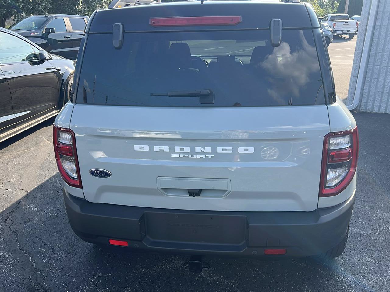 Used 2022 Ford Bronco Sport Outer Banks w/ Tech Package AWD/4WD image 5