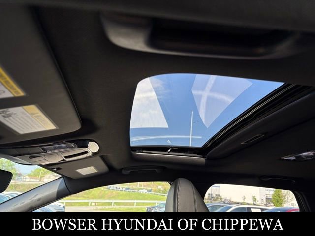 Used 2025 Hyundai Santa Cruz Limited AWD/4WD image 15