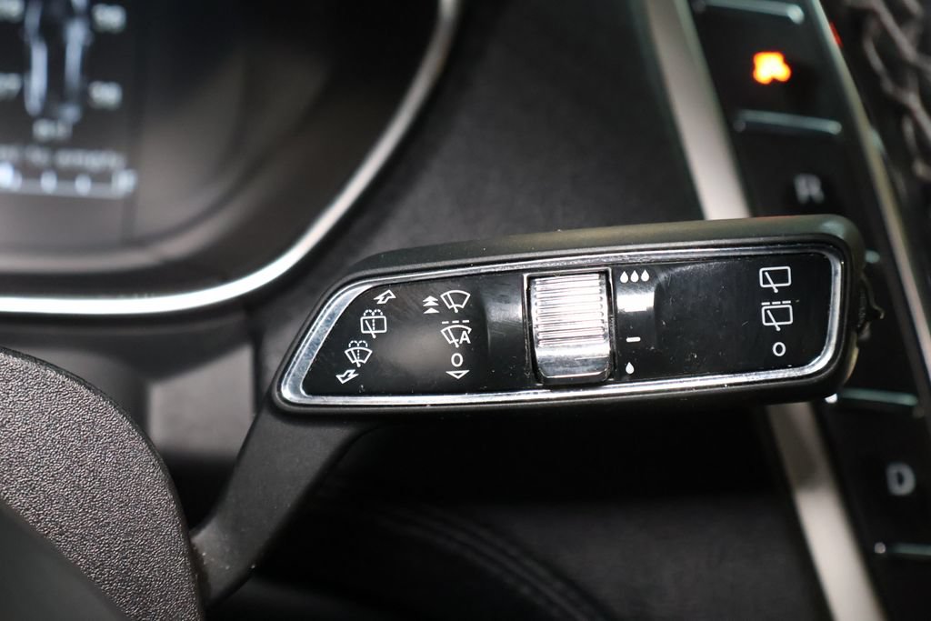 Used 2020 Lincoln Nautilus Reserve AWD/4WD image 28