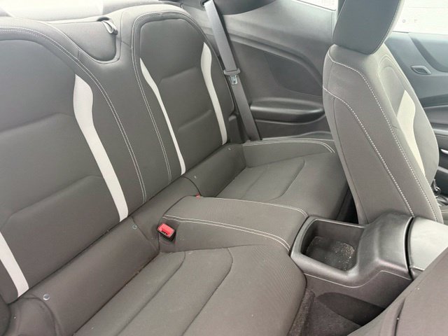 Used 2019 Chevrolet Camaro LS RWD image 11