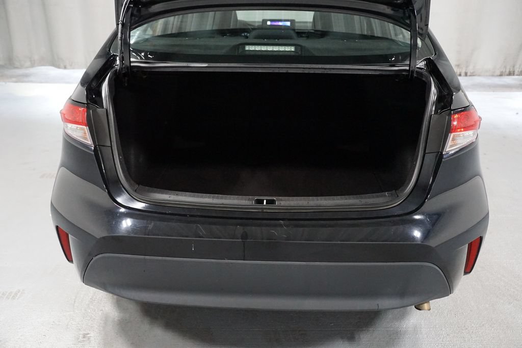 Certified 2024 Toyota Corolla LE FWD image 31