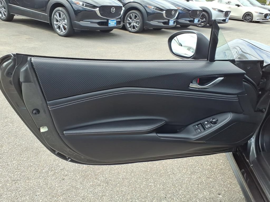 Certified 2021 MAZDA MX-5 Miata RF Grand Touring RWD image 8
