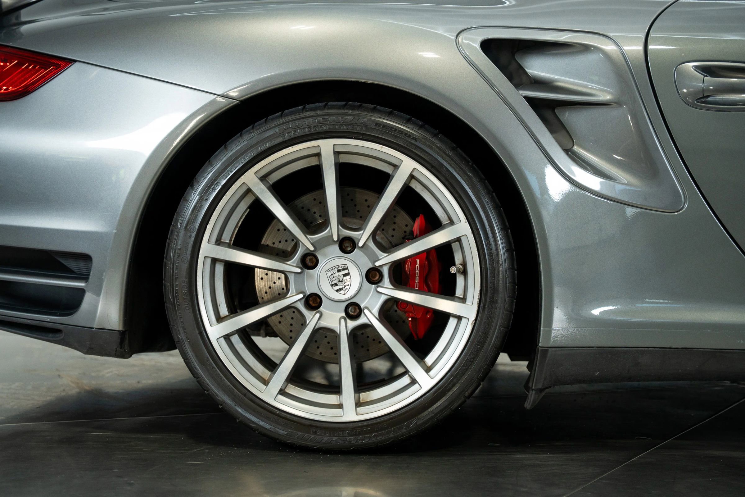Used 2008 Porsche 911 Turbo image 29