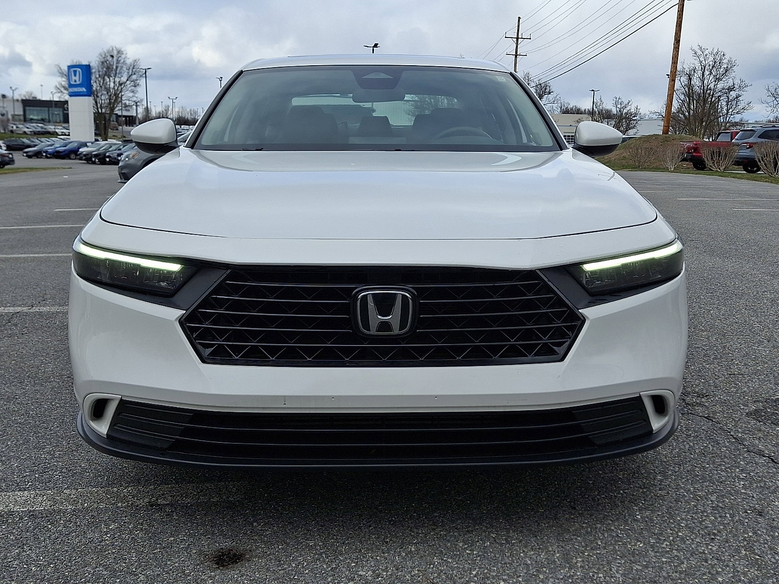 Used 2023 Honda Accord EX image 2
