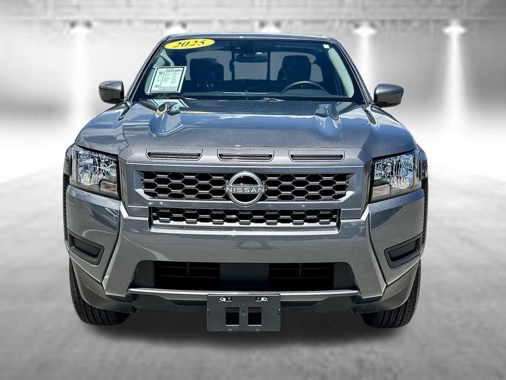 Certified 2025 Nissan Frontier SV RWD image 2