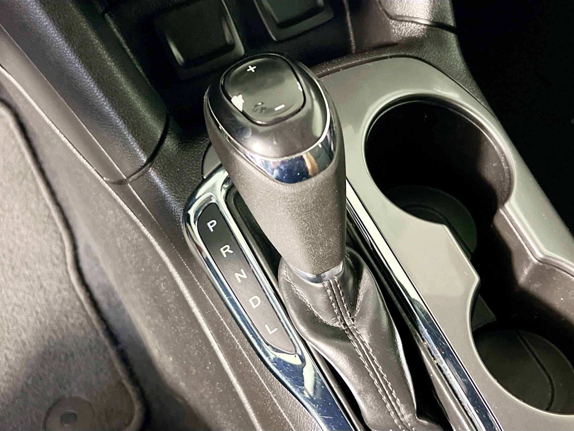 Used 2018 Chevrolet Cruze LT w/ Redline Edition image 23