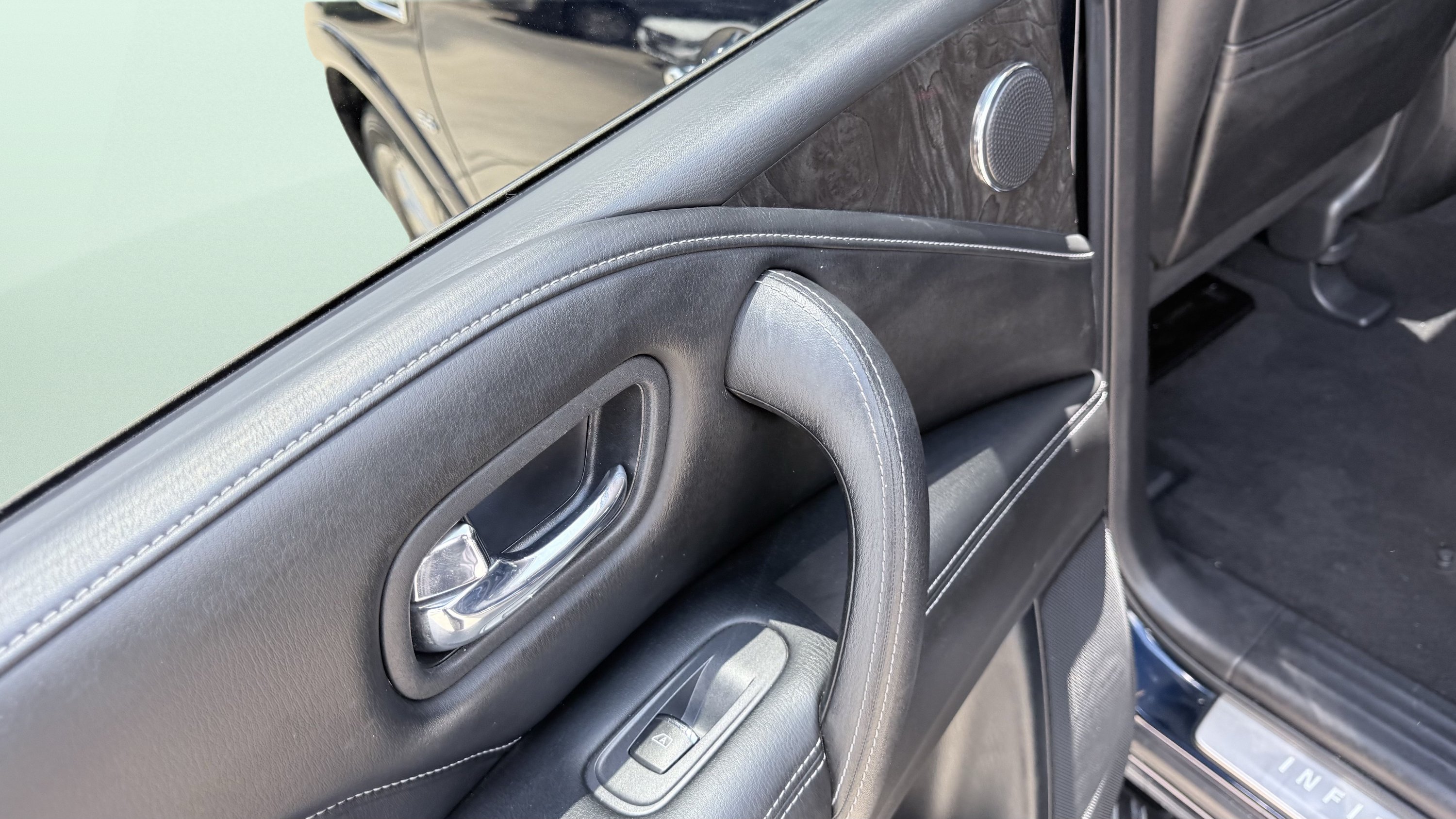 Used 2020 INFINITI QX80 Luxe w/ Proassist Package RWD image 29