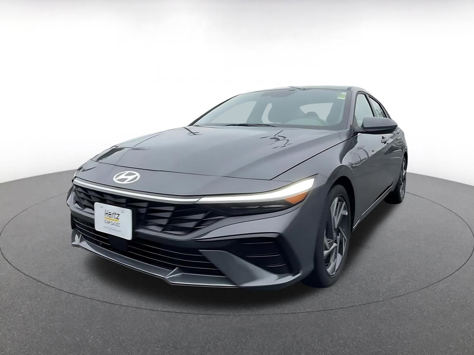 Used 2025 Hyundai Elantra SEL image 7