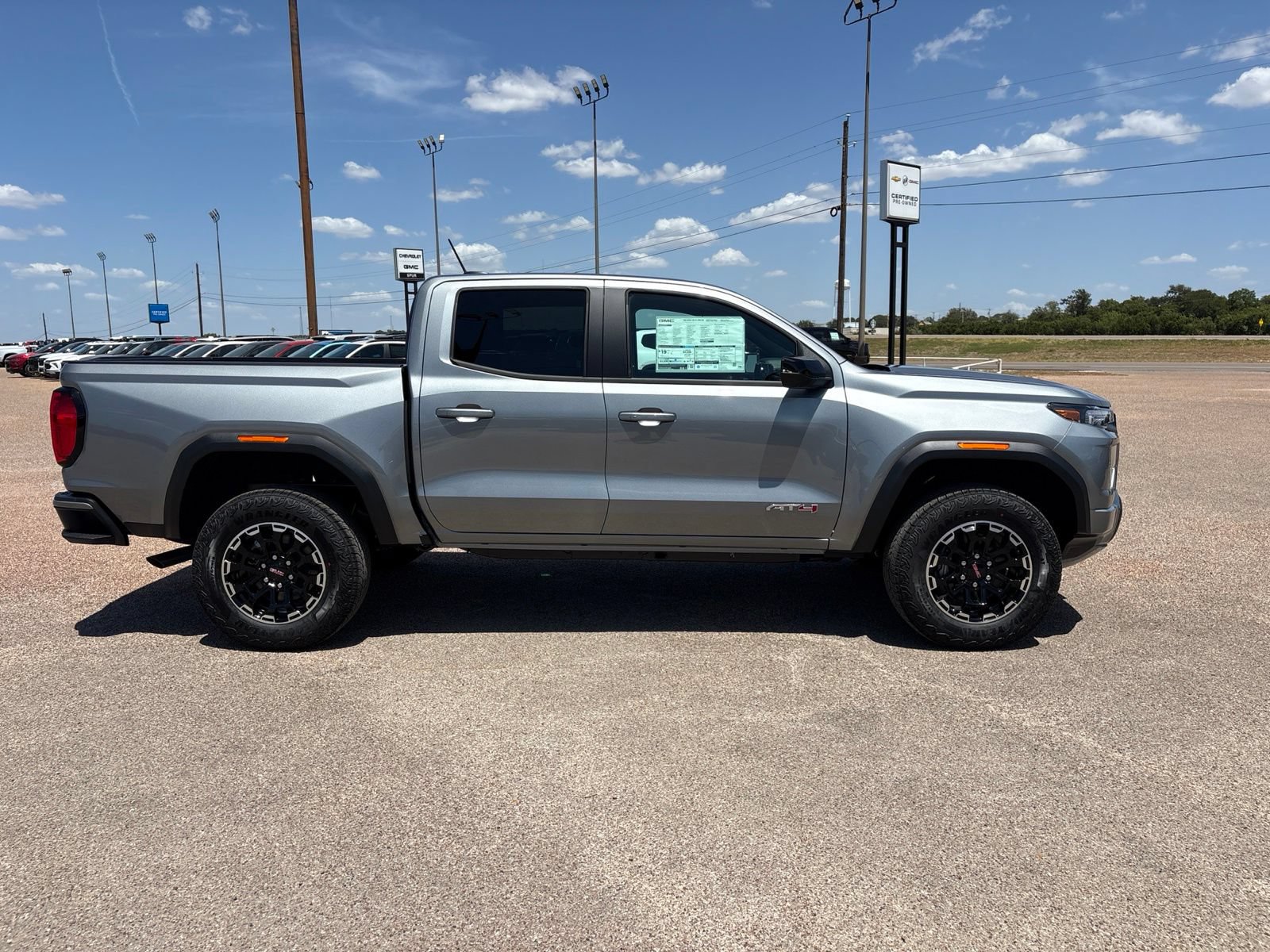 New 2026 GMC Canyon AT4 AWD/4WD image 6