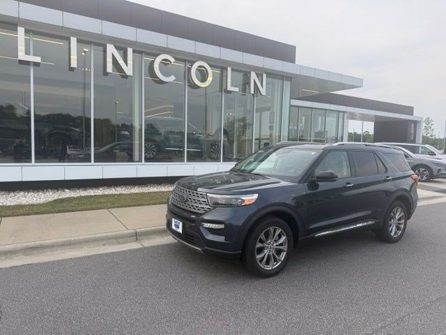 Used 2022 Ford Explorer Limited w/ Equipment Group 301A AWD/4WD image 1