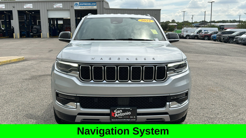 Used 2024 Jeep Wagoneer L Series II w/ Flexible Seating Group RWD image 2