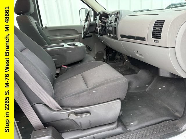 Used 2013 Chevrolet Silverado 2500 W/T AWD/4WD image 32