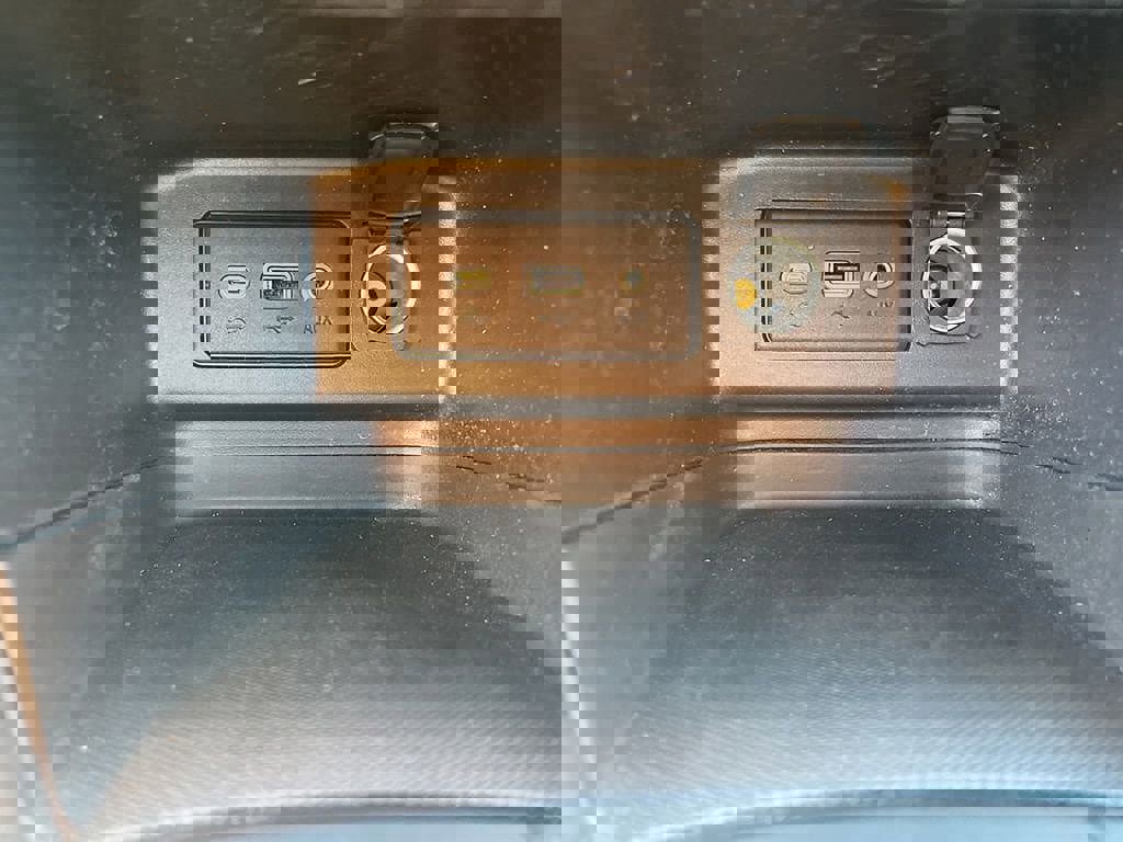 Used 2023 Chevrolet Equinox LT image 25