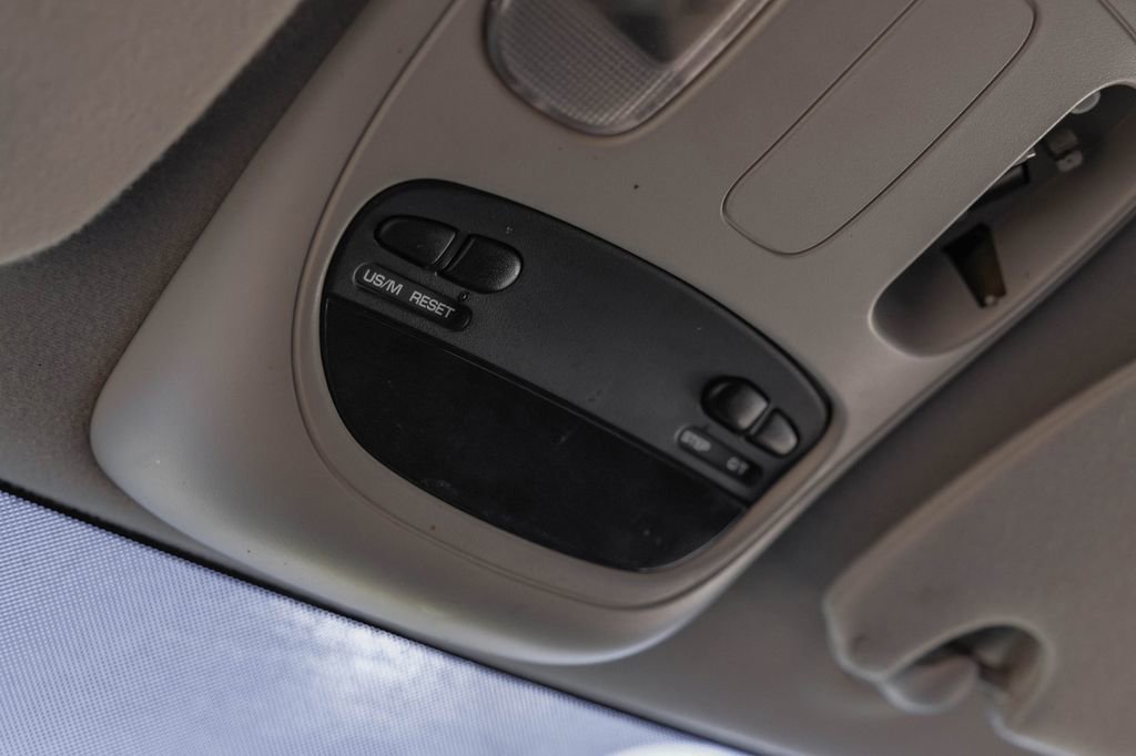 Used 2003 Dodge Ram 2500 Truck SLT image 31