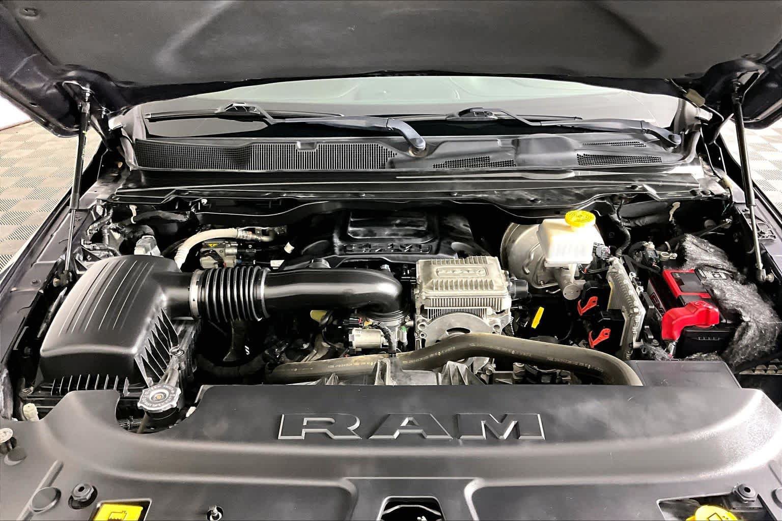 Used 2019 RAM 1500 Limited AWD/4WD image 27