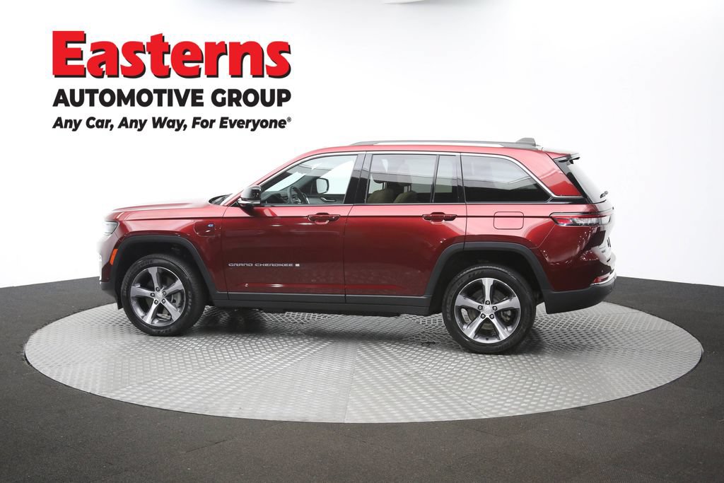 Used 2023 Jeep Grand Cherokee 4WD 4xe w/ Luxury Tech Group II image 63