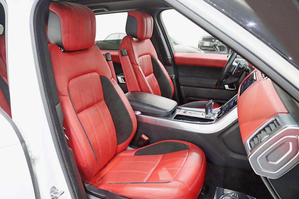 Used 2020 Land Rover Range Rover Sport HSE Dynamic image 29