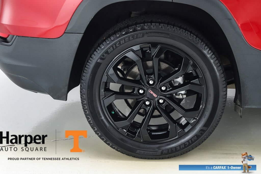 Used 2022 GMC Terrain SLE w/ Elevation Edition image 50