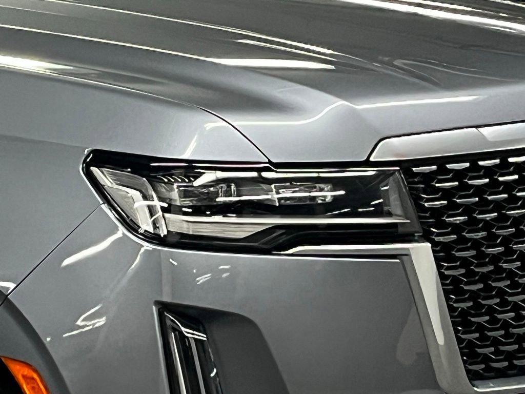 Used 2022 Cadillac Escalade Premium Luxury w/ LPO, Illumination Package image 44