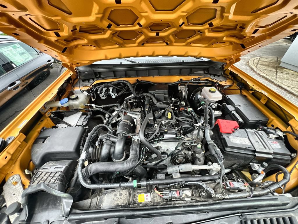 Used 2022 Ford Bronco 4-Door AWD/4WD image 25