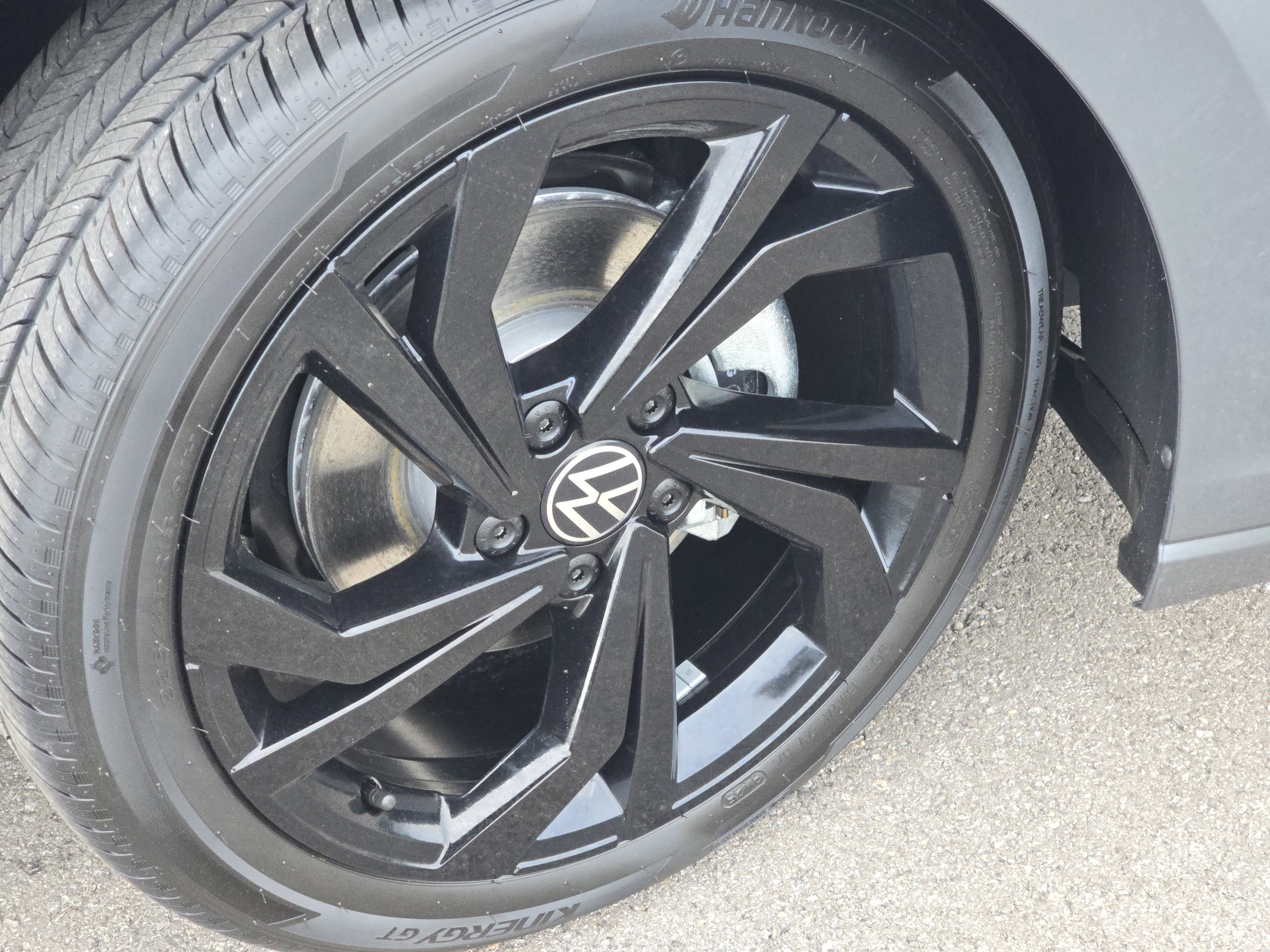 New 2026 Volkswagen Jetta SE image 13