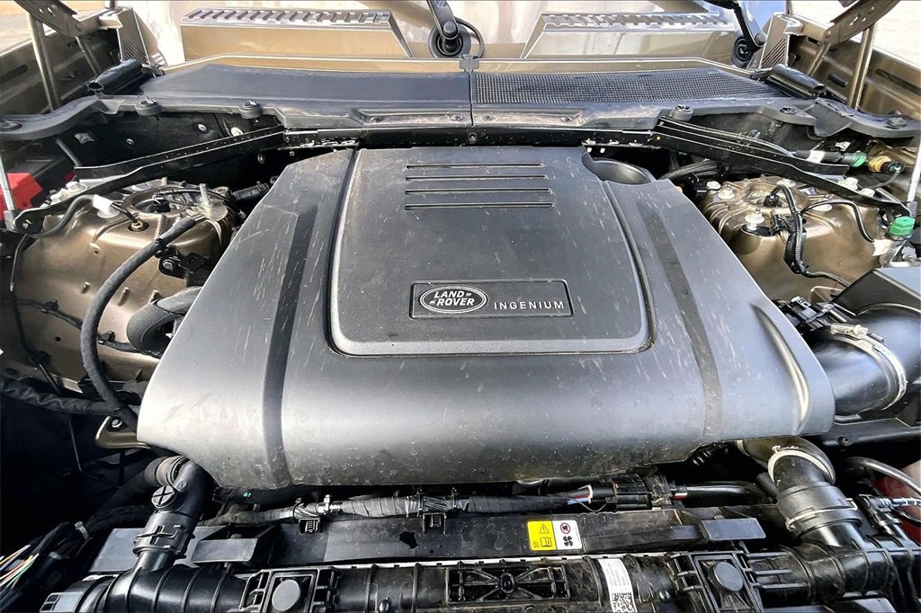 Certified 2025 Land Rover Defender 110 S image 9