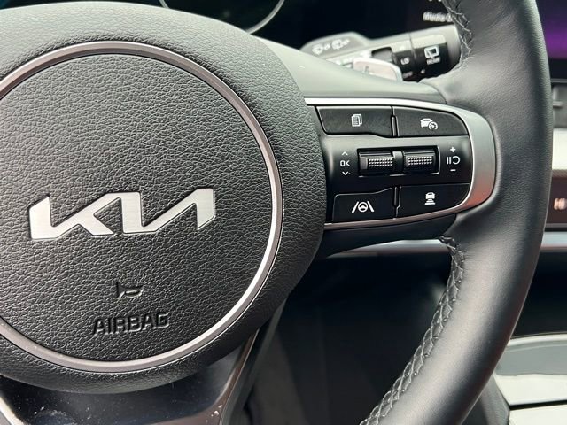Certified 2025 Kia Sportage SX Prestige image 23