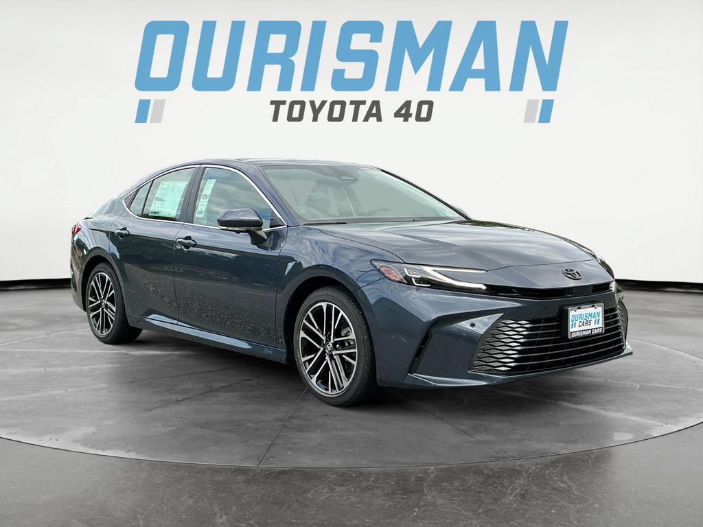 New 2026 Toyota Camry XLE w/ Premium Plus Package