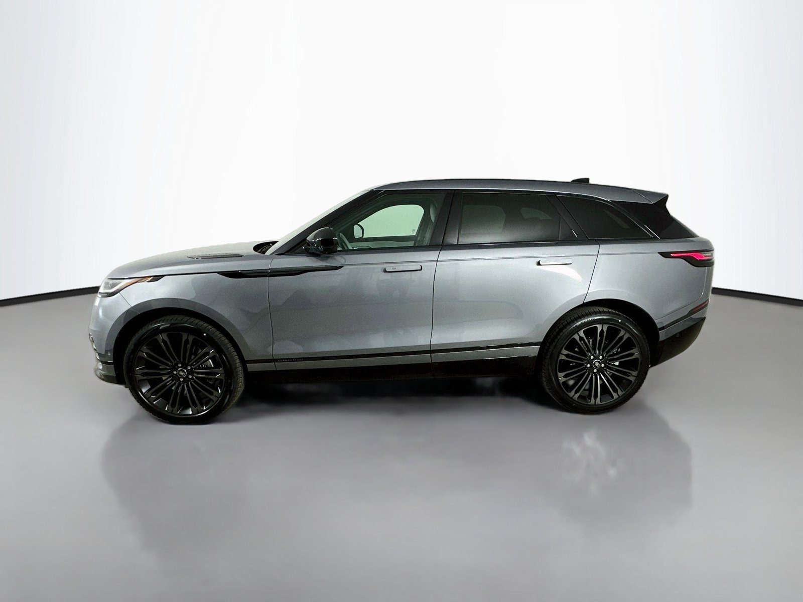 New 2026 Land Rover Range Rover Velar Belgravia AWD/4WD image 8