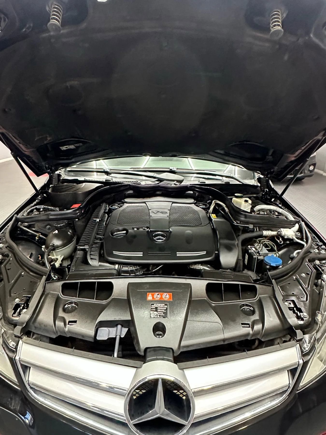 Used 2012 Mercedes-Benz E 350 Coupe image 28