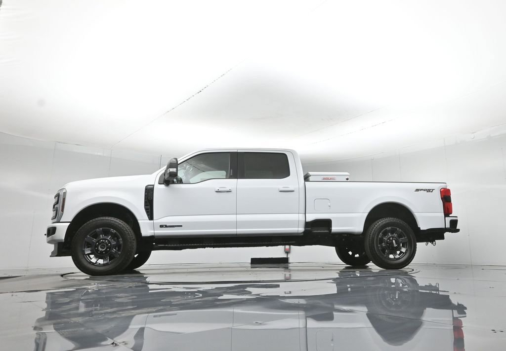 Used 2024 Ford F350 Lariat w/ Lariat Ultimate Package image 8