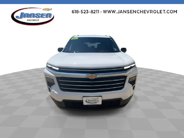 Used 2026 Chevrolet Traverse LT w/ Driver Confidence Package FWD image 3