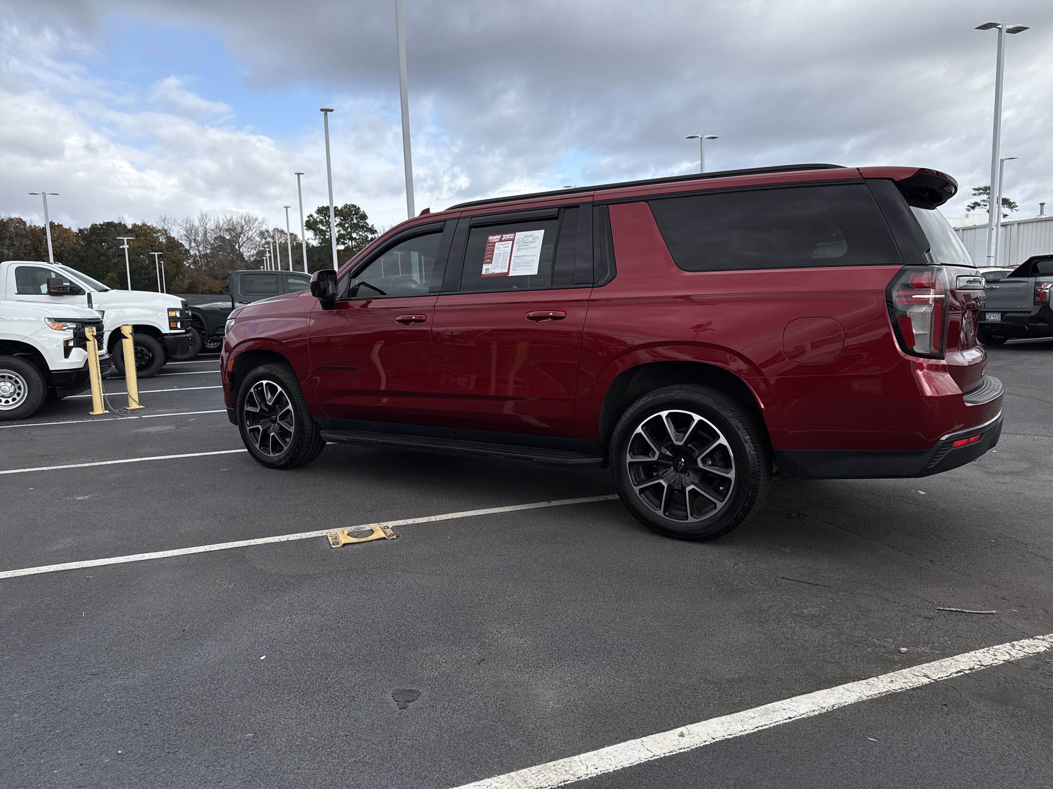 Used 2021 Chevrolet Suburban RST w/ Rear Media and Nav Package image 12