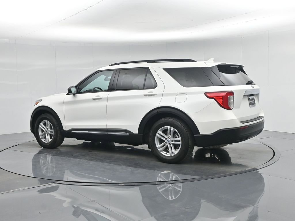 Certified 2023 Ford Explorer XLT image 7