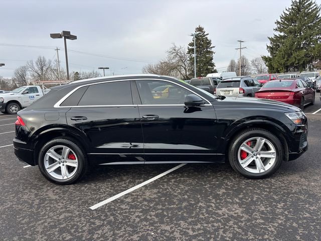 Used 2019 Audi Q8 Premium w/ Convenience Package AWD/4WD image 28